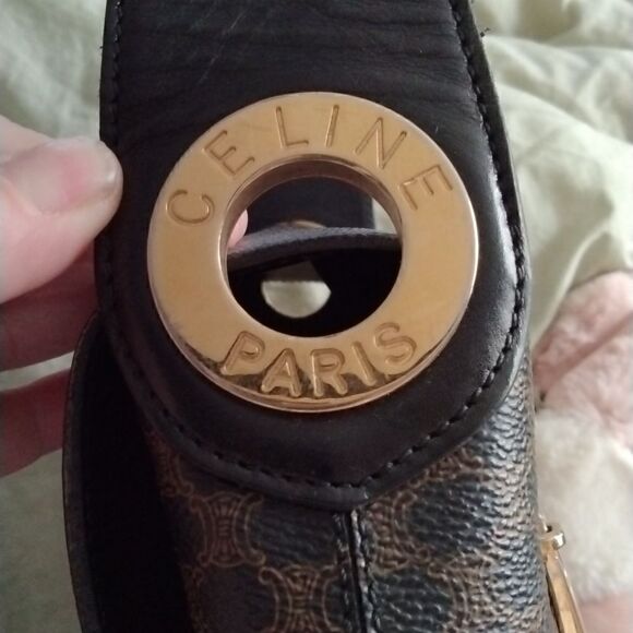 Celine Paris   - Picture 15 of 16